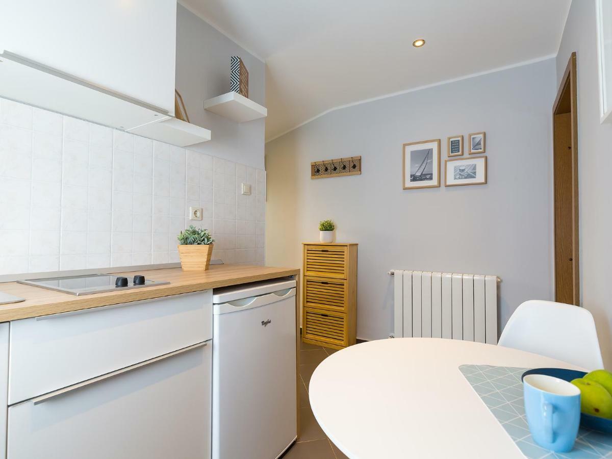 Cosy Studio Apartment Porec Exterior photo